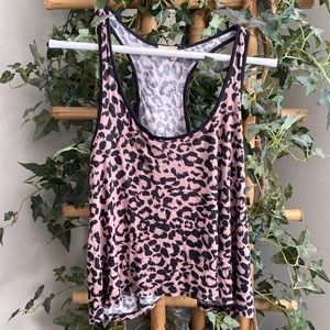 Leopard razorback women’s crop tank top
